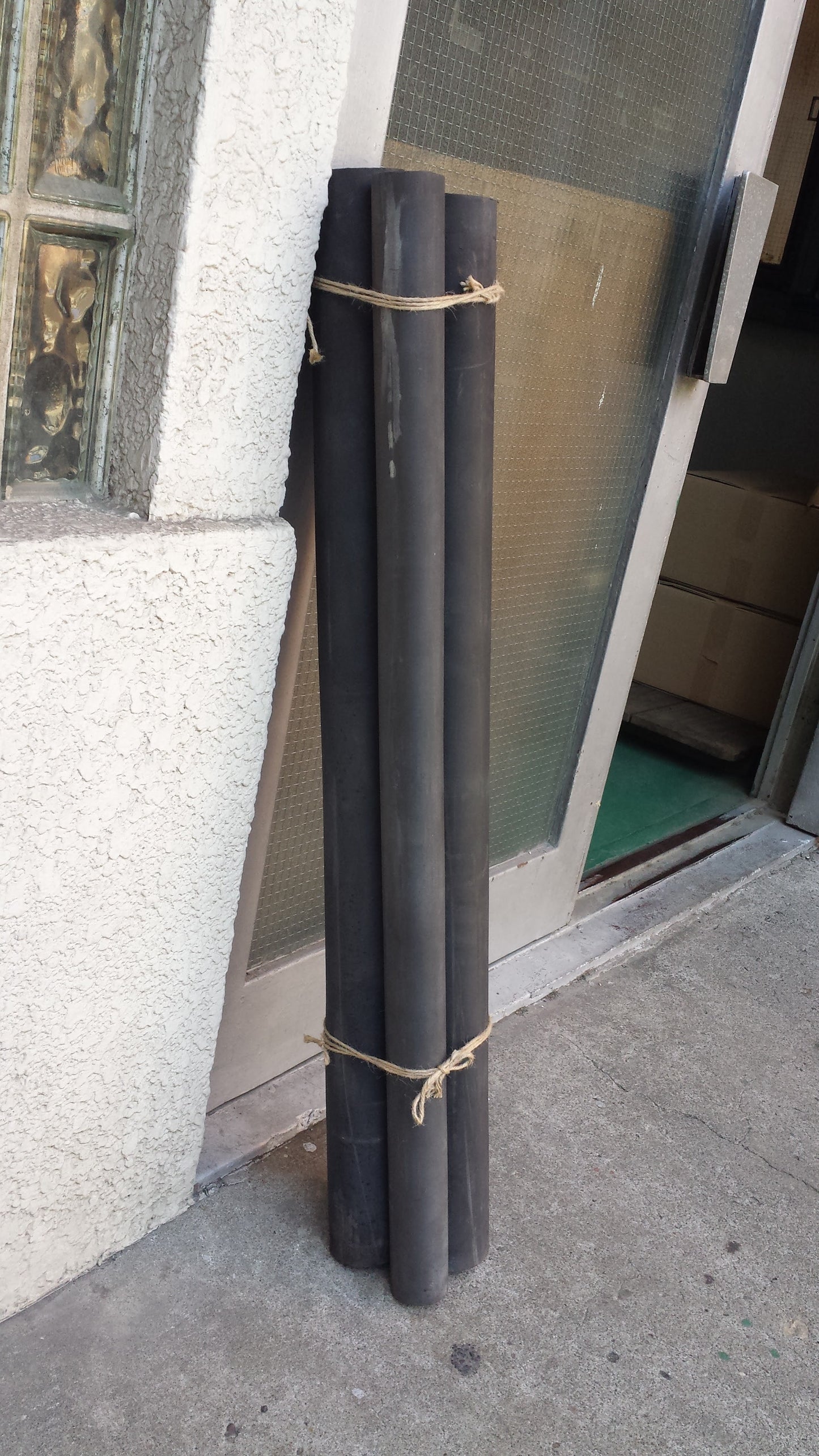 UNPOLISHED BLACK RODS