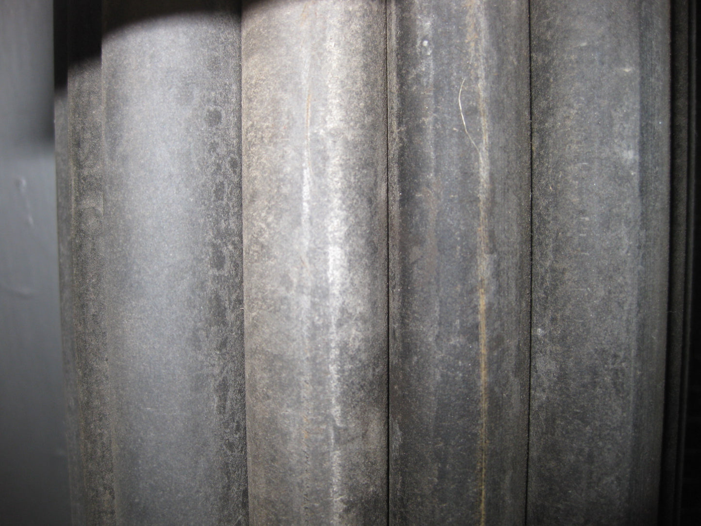 UNPOLISHED BLACK RODS