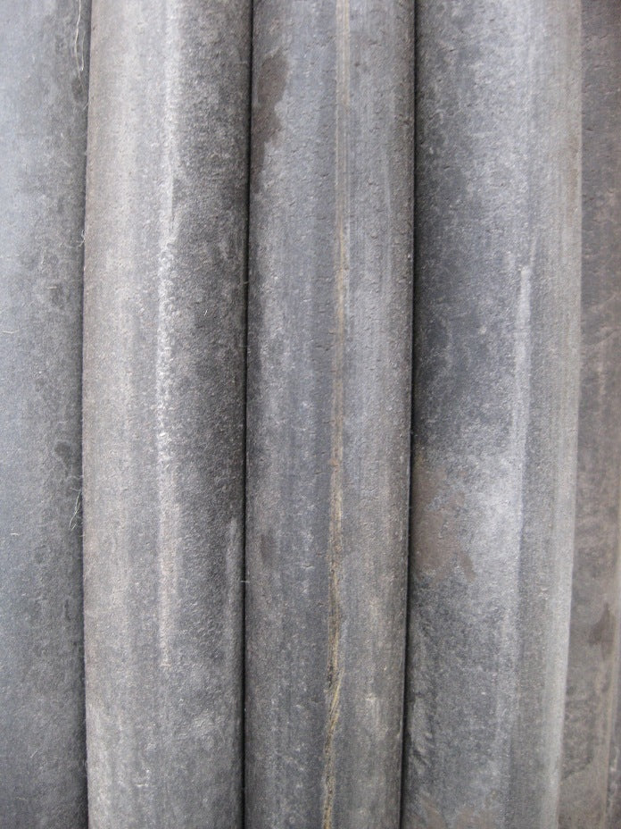 "PURE BLACK" UNPOLISHED RODS which contains carbon black for non-discoloration
